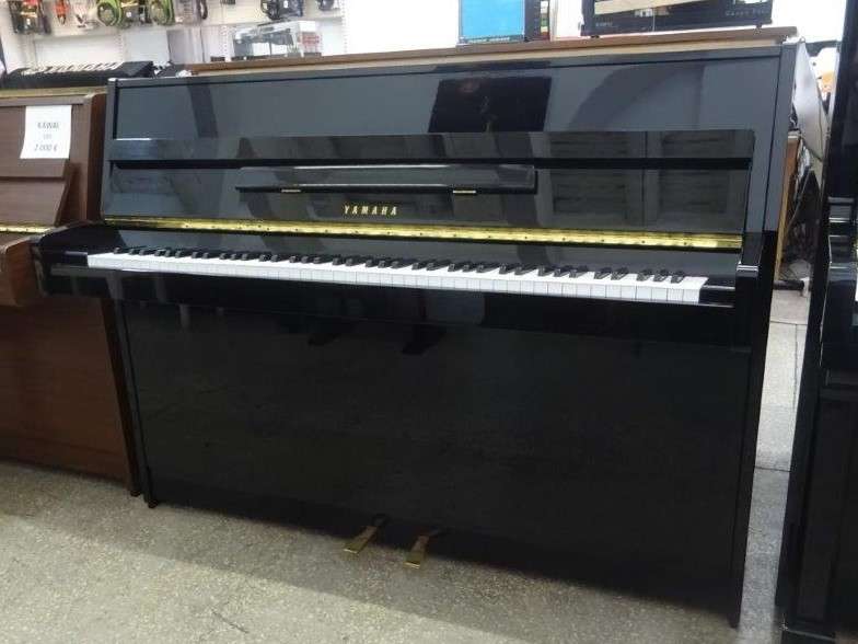 Yamaha e108 deals piano