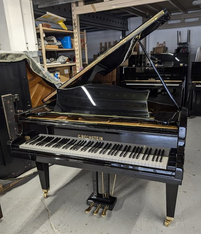 Piano BECHSTEIN L167. Un piano présenté comme le meilleur 1/4 queue